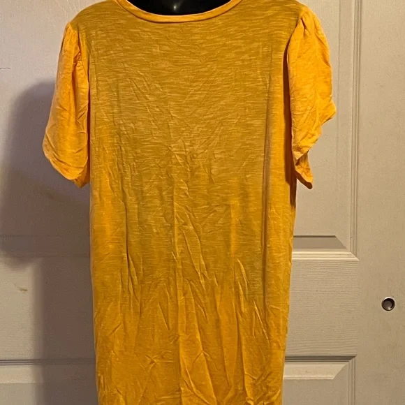 LuLaRoe Yellow Flutter Sleeve T-Shirt - Picture 3 of 5